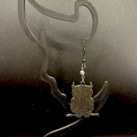 Owl Sparkly Earrings - Picture 4 of 6